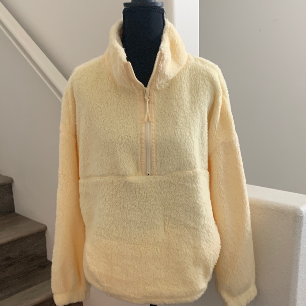 No Boundaries Soft Yellow Fleece Half-Zip Sweatshirt.